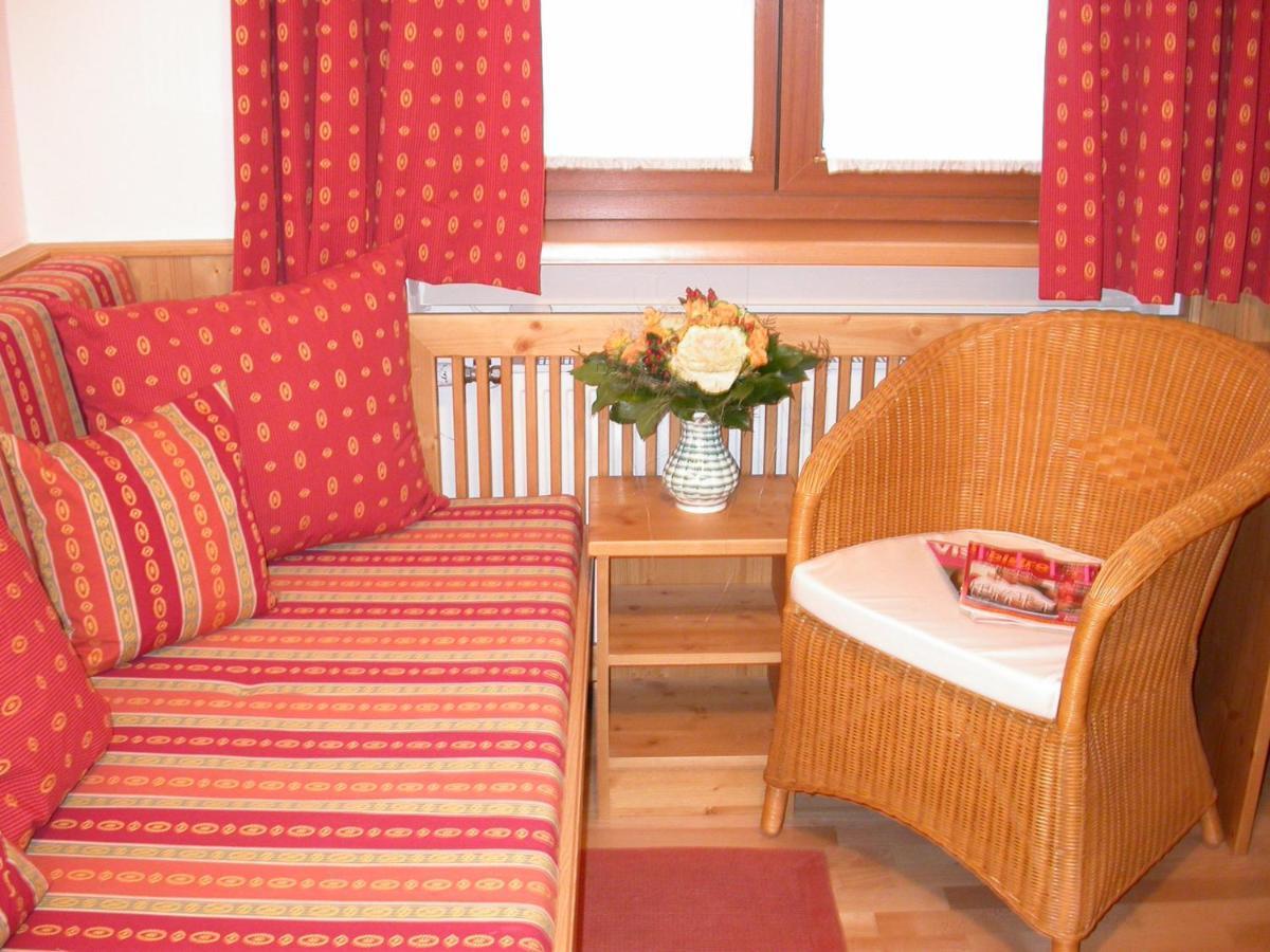 Hotel Gasthof Koenig Kremsmünster Dış mekan fotoğraf